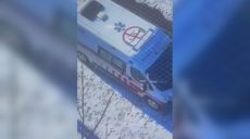 Вражеские БпЛА дважды атаковали «скорую» на Харьковщине: как спаслись медики