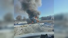 Вражеский БпЛА атаковал авто с хлебом на Харьковщине: пострадал и.о. старосты