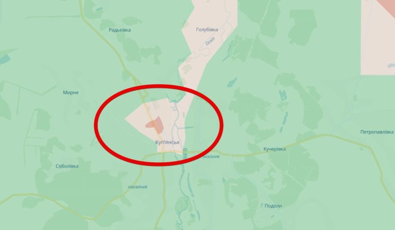 Почему россиян до сих пор не выбили из Купянска? Анализ DeepState (видео)