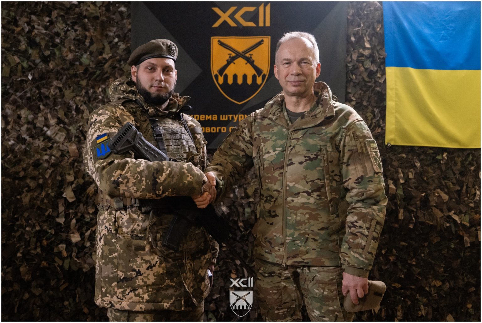 Сырский лично наградил младшего сержанта из харьковской 92-й ОШБр (фото)