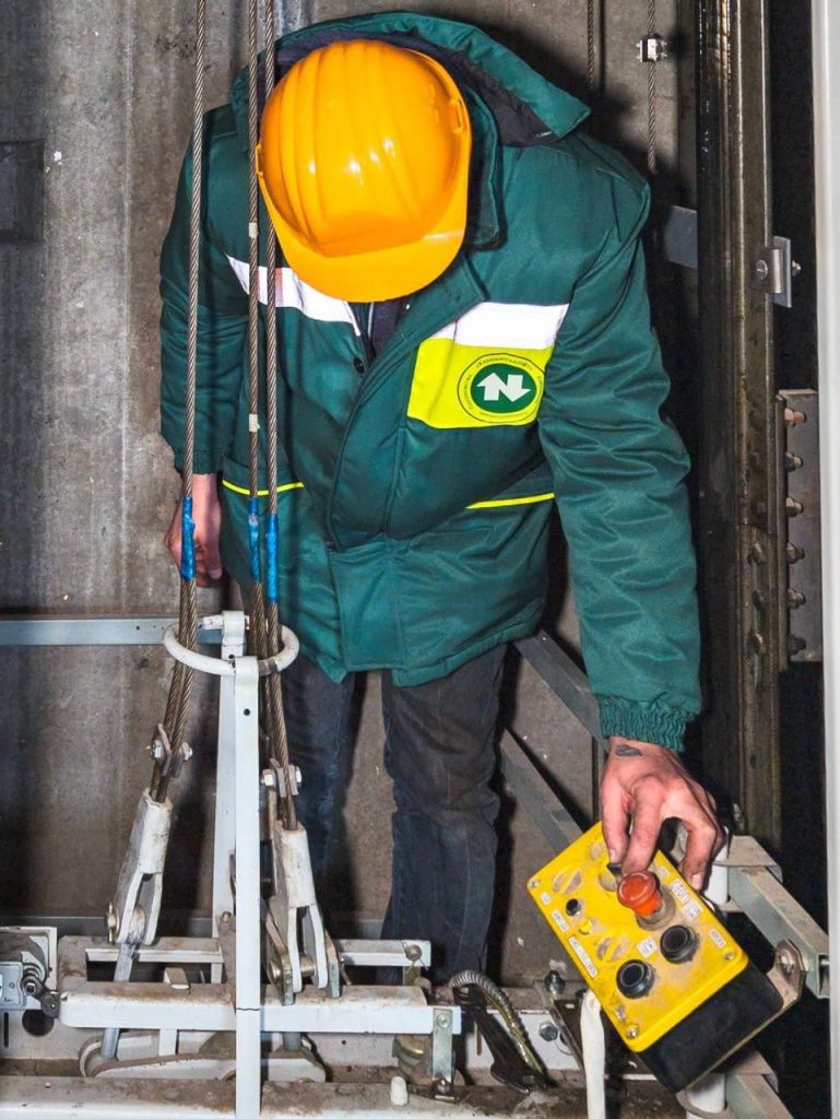 ремонт лифтов в Харькове