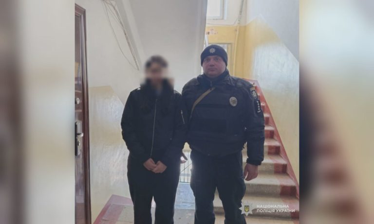 Поругалась с родственницей и ушла: в Харькове полиция искала подростка