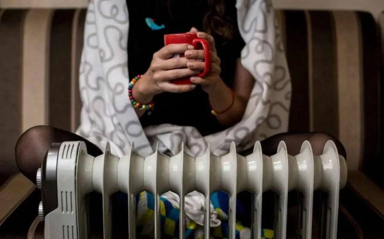 В Харькове без отопления осталось почти 105 тысяч абонентов