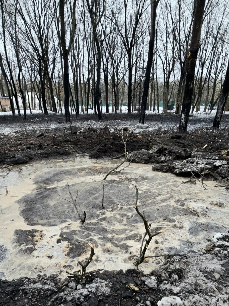 удар по Центральному парку Харькова