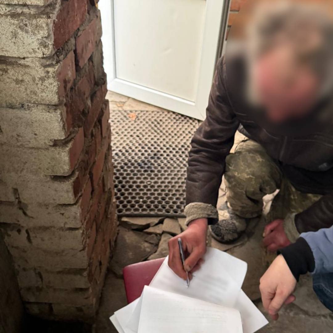 Вільний час проводить із алкоголем: домашній тиран отримав підозру