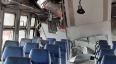 Було пряме влучення FPV-дрону по електричці: є загиблий та постраждалі