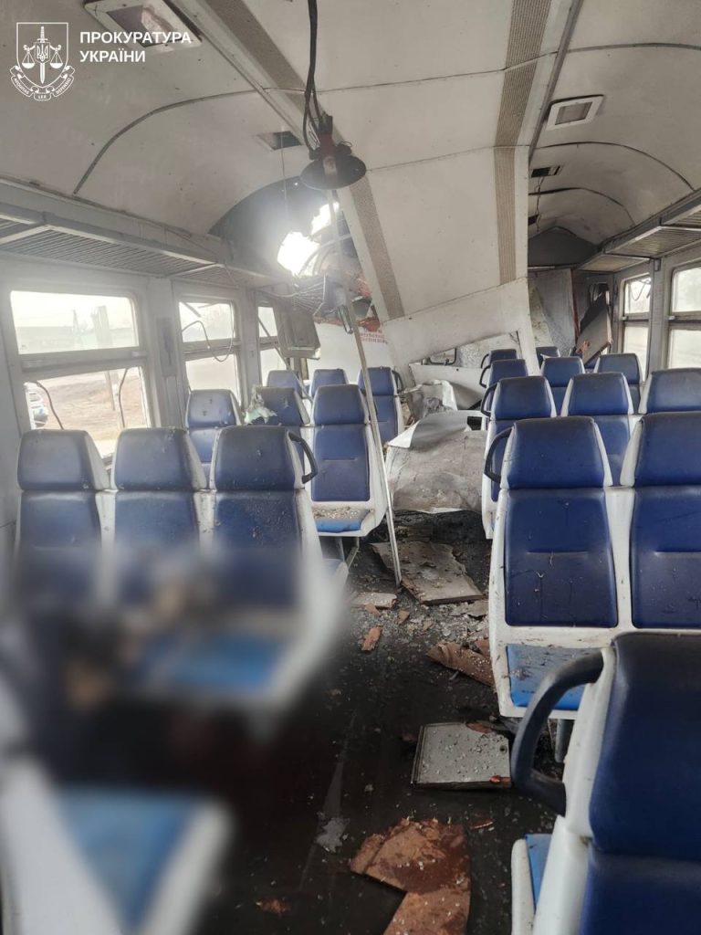 Обстрел электрички на Харьковщине 24 марта