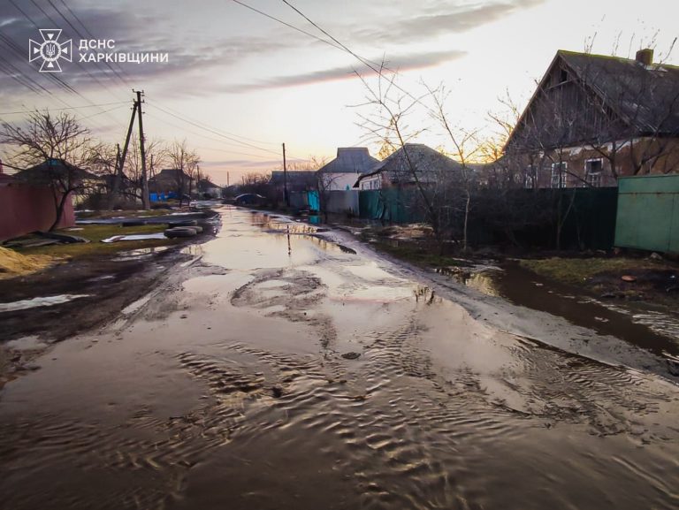 Шесть раз спасатели ликвидировали последствия затоплений на Харьковщине