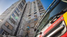 Выпрыгнула из окна 13-го этажа из-за пожара: женщина погибла в Харькове