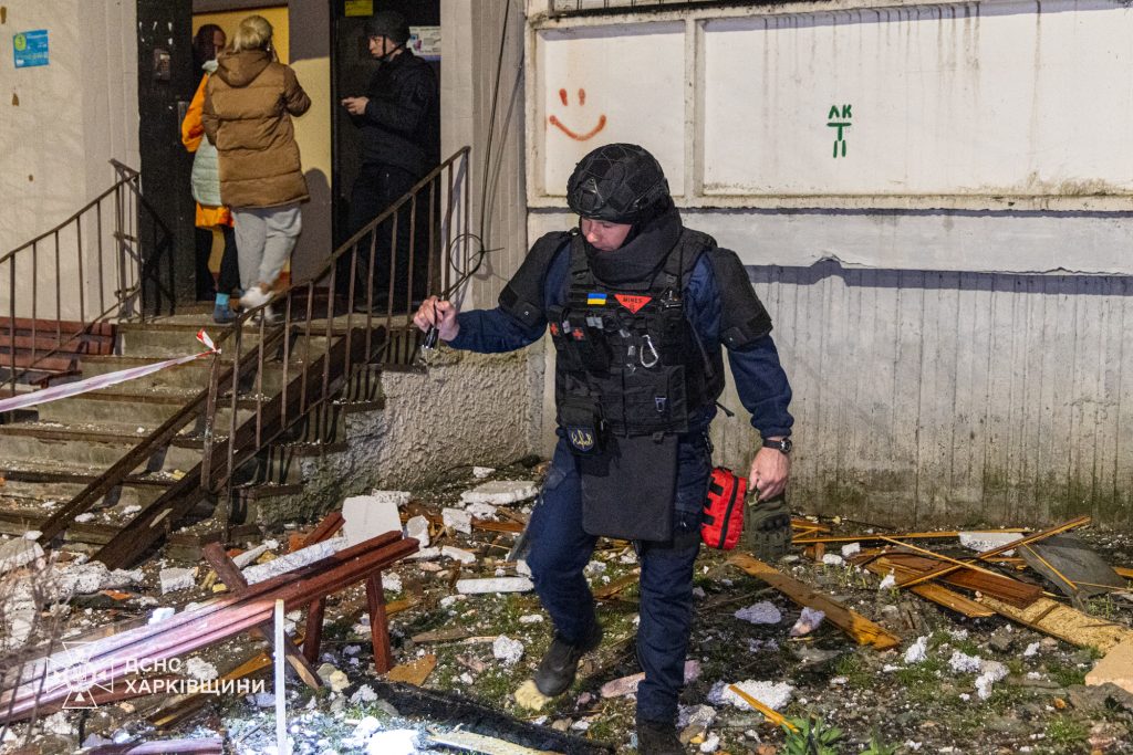 "Прилет" по 9-этажке в Харькове 27 марта