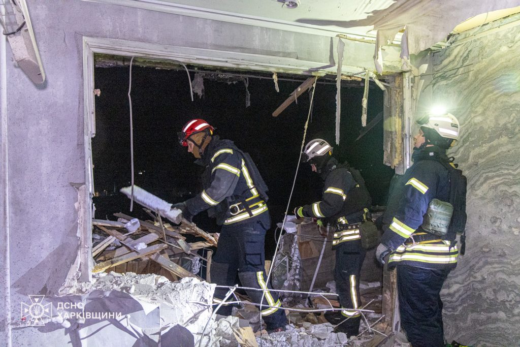 "Прилет" по 9-этажке в Харькове 27 марта