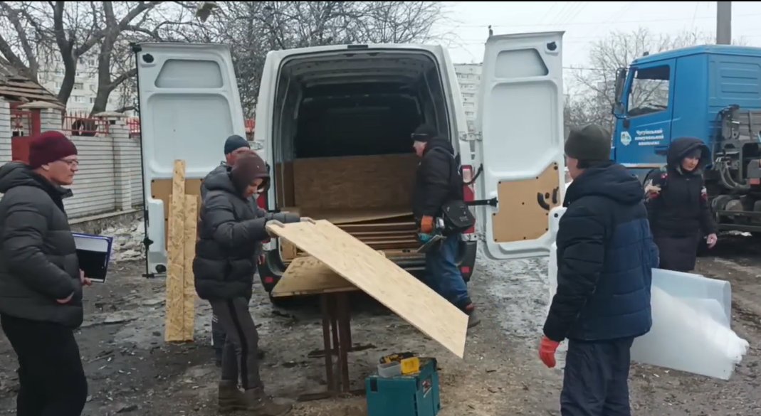 Росіяни повторно атакували БпЛА центр Чугуєва – ще троє постраждалих (відео)