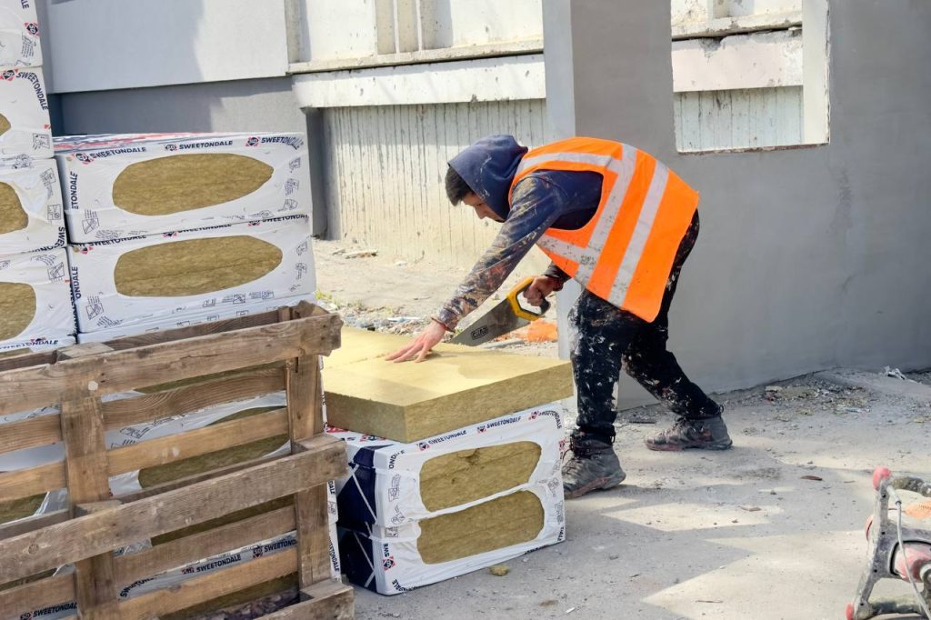 восстановление дома на Леся Сердюка