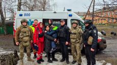 Без матери: мальчика с инвалидностью вывезли из опасной зоны на Харьковщине