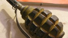 Погибший и тяжелораненая в результате взрыва гранаты на Харьковщине