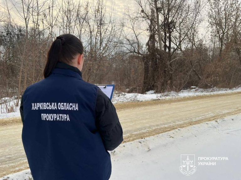 У полицейских отсудили землю у реки в Харькове