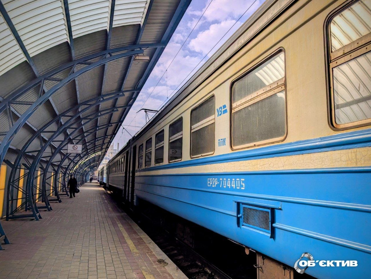 По соображениям безопасности поезда на Харьковщине курсируют с задержкой