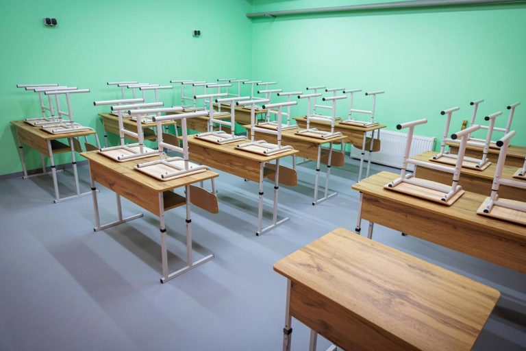 Еще две подземные школы строят в Харьковской области – когда закончат работы