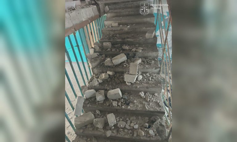 Евакуювали 60 людей, троє постраждалих. Чим РФ атакувала 1 березня Харків