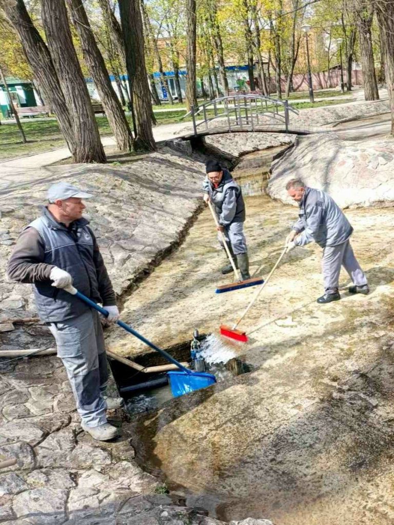 фонтан в Детском парке Харькова