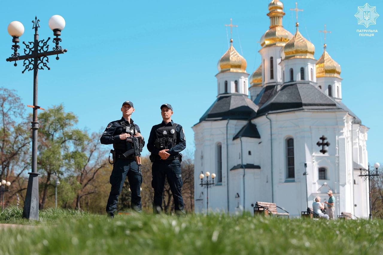 Наближається Великдень: важливі поради від служб для жителів