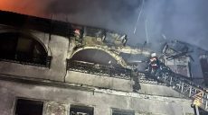 Прилетало в районе Центрального парка: в полиции показали фото разрушений