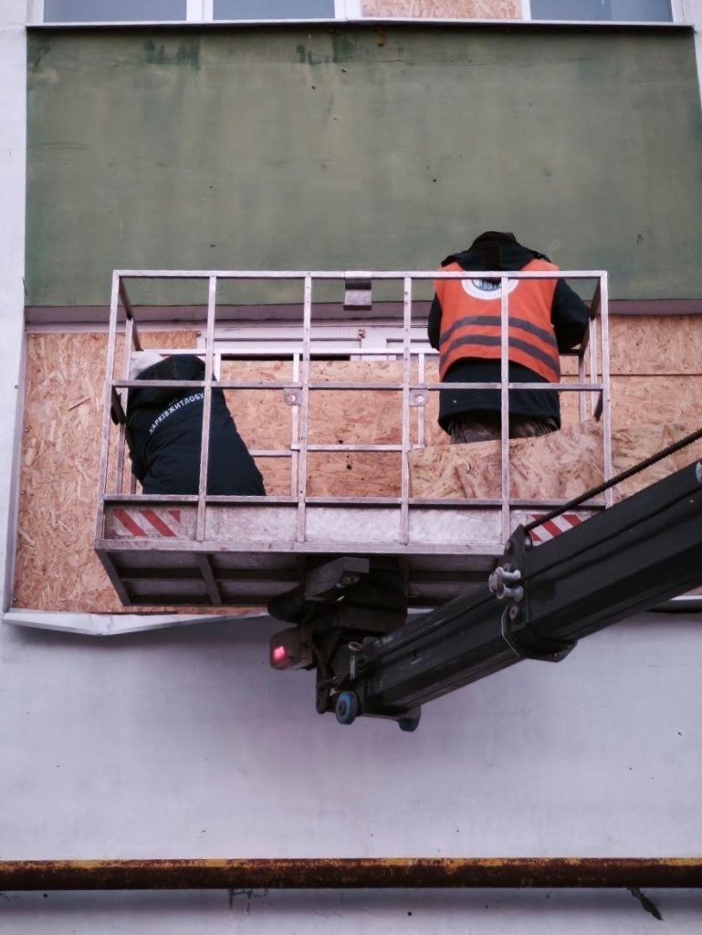 Відновлення під'їздів у Харкові