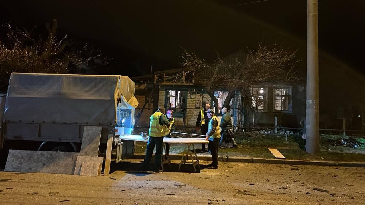 Мэрия показала, что сейчас происходит на местах «прилетов» в Харькове