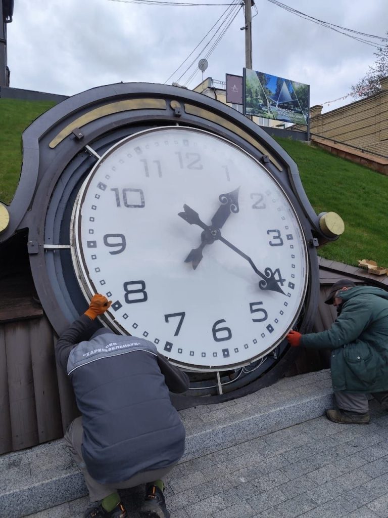 Ремонт циферблата в Саржином Яру