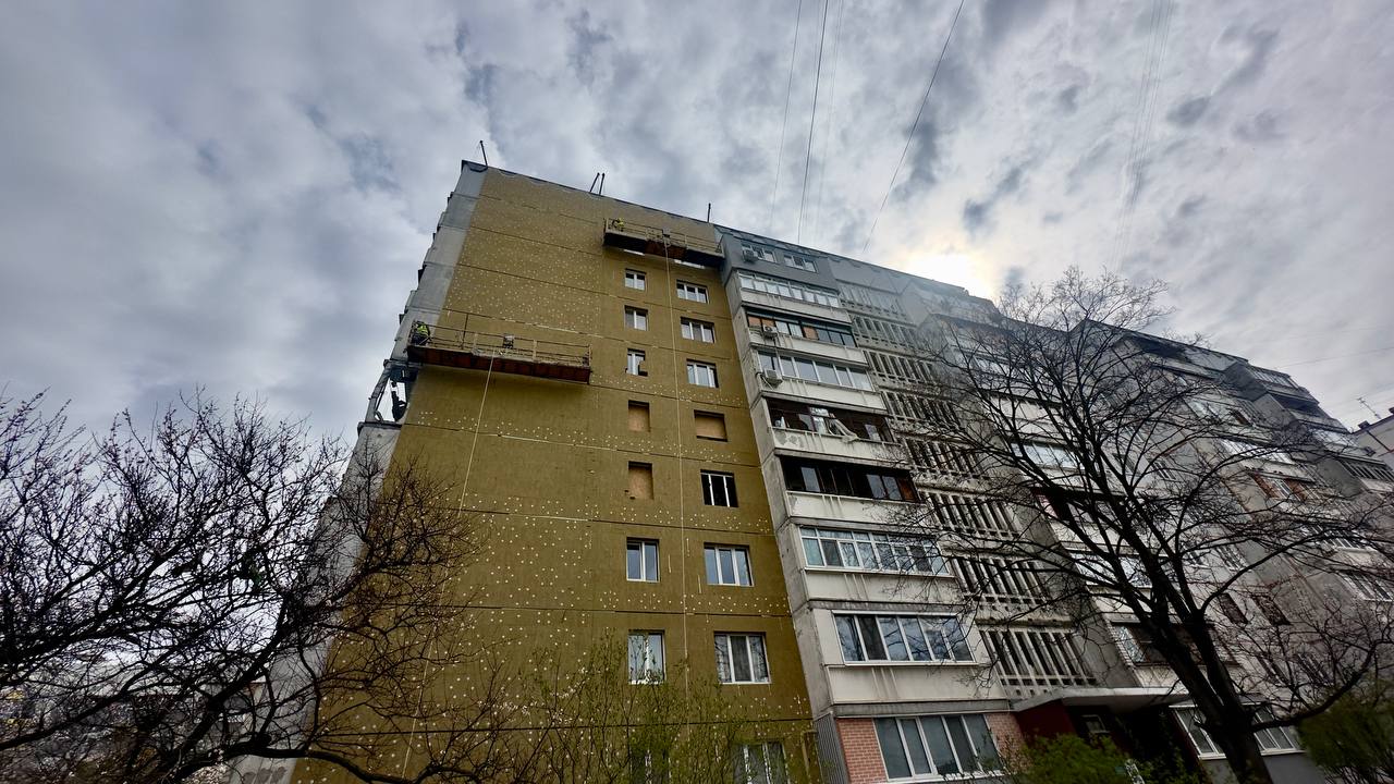 На каком этапе восстановление дома на Соборности Украины в Харькове (фото)