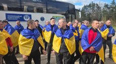 Обмен пленными: домой возвращаются 193 воина (фото)