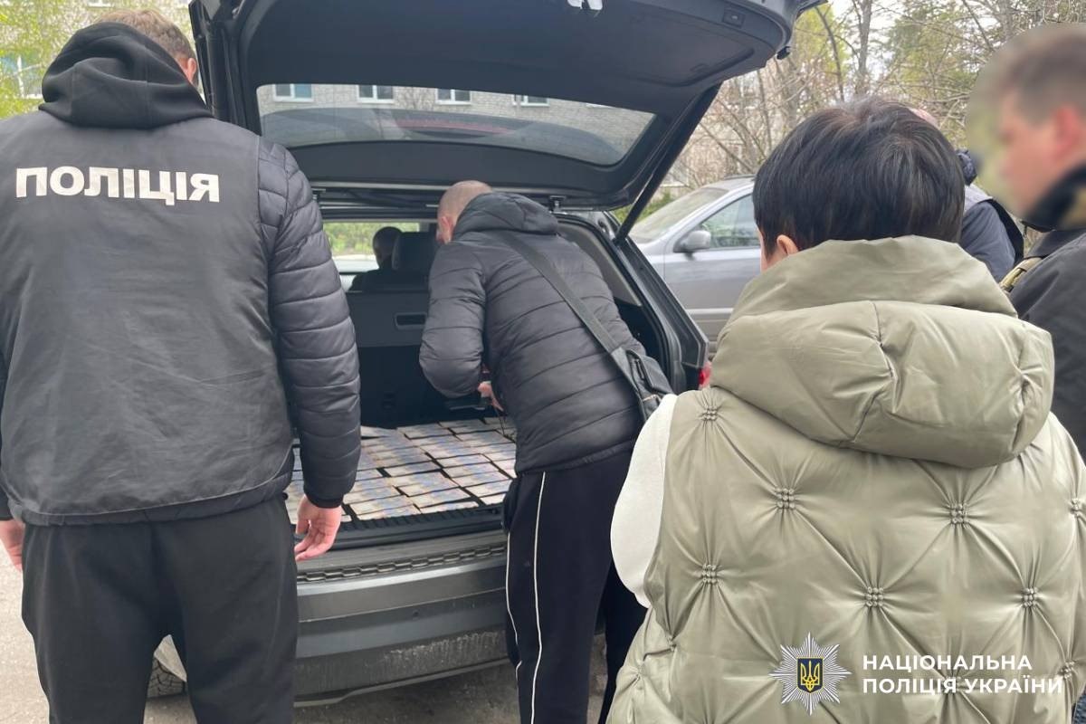 Брала 40 тысяч за «нужные» выводы ВВК: медика подозревают на Харьковщине