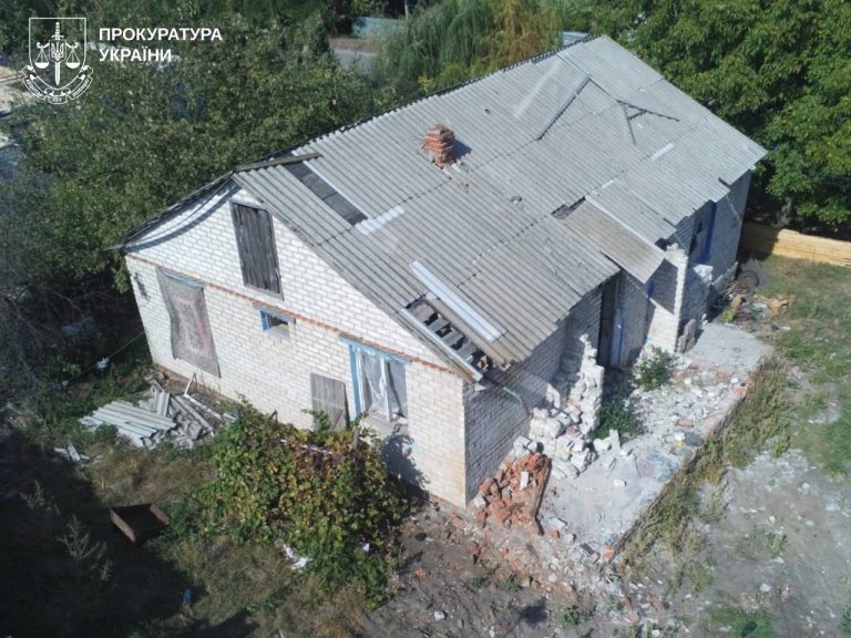 Добавила фото другого дома: на Харьковщине — мошенничество на «єВідновленні»