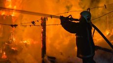 Пожарным удалось спасти дом от возгорания в Чугуевском районе (фото)