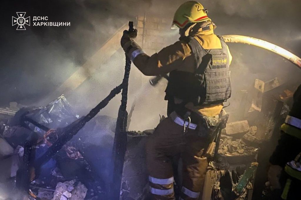 пожежа у Чугуєві після прильоту 2 квітня 2026