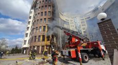 «Ужас». Террор Харькова продолжается вторые сутки, мэр сообщил о 37 попаданиях