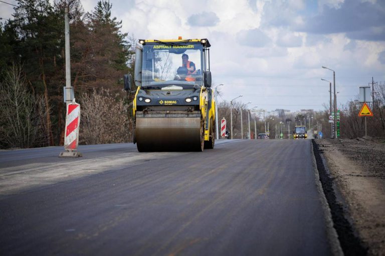 Где дороги государственного значения ремонтируют на Харьковщине