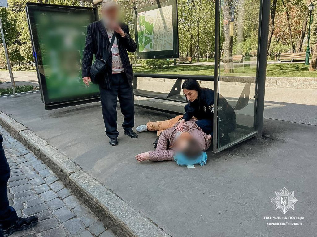 женщине стало плохо в Харькове
