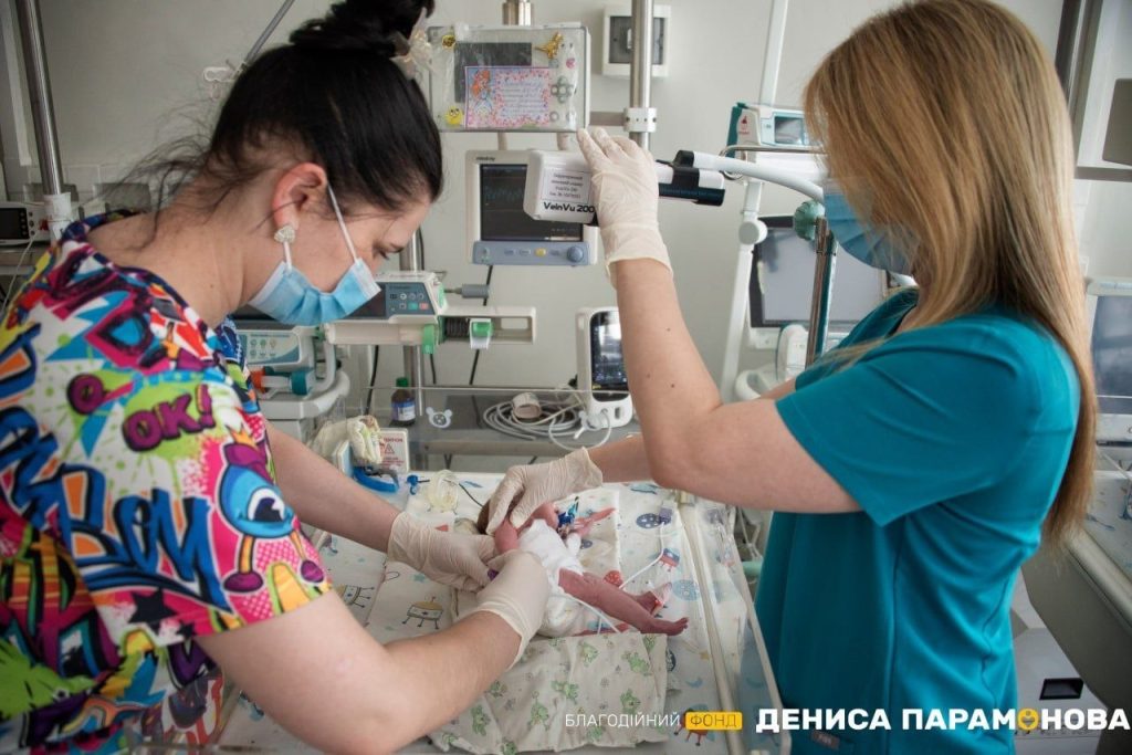 БФ "Дениса Парамонова" помог единственной неонатальной реанимации