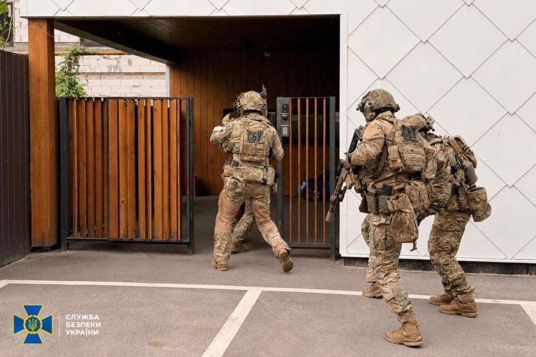 Больше чем на 100 тысяч евро могли обмануть харьковчане жителей Латвии