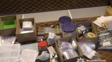 Женщину-наркокурьера разоблачили в Харькове – полиция (фото)