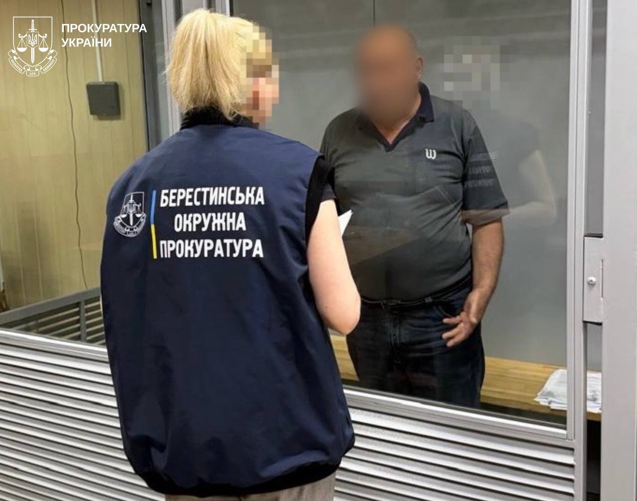 Схватил ребенка, начал целовать и облизывать лицо: подозреваемого задержали