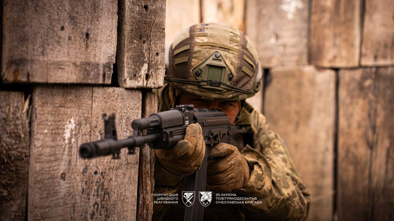 Вісім разів штурмувала РФ на Харківщині з початку доби: дані Генштабу на 16:00