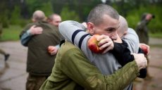 Девять жителей Харьковщины вернулись домой из российского плена
