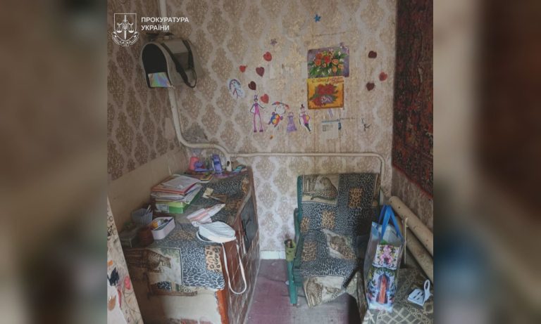Еще одного ребенка забрали из семьи в Харькове: комиссия застала мать пьяной