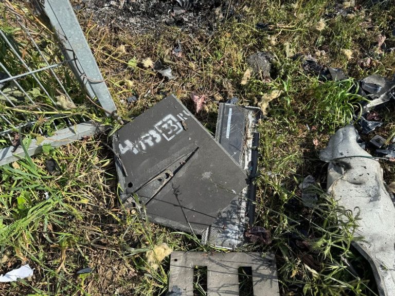Зеленський: критичну інфраструктуру та медзаклад атакувала РФ на Лозівщині