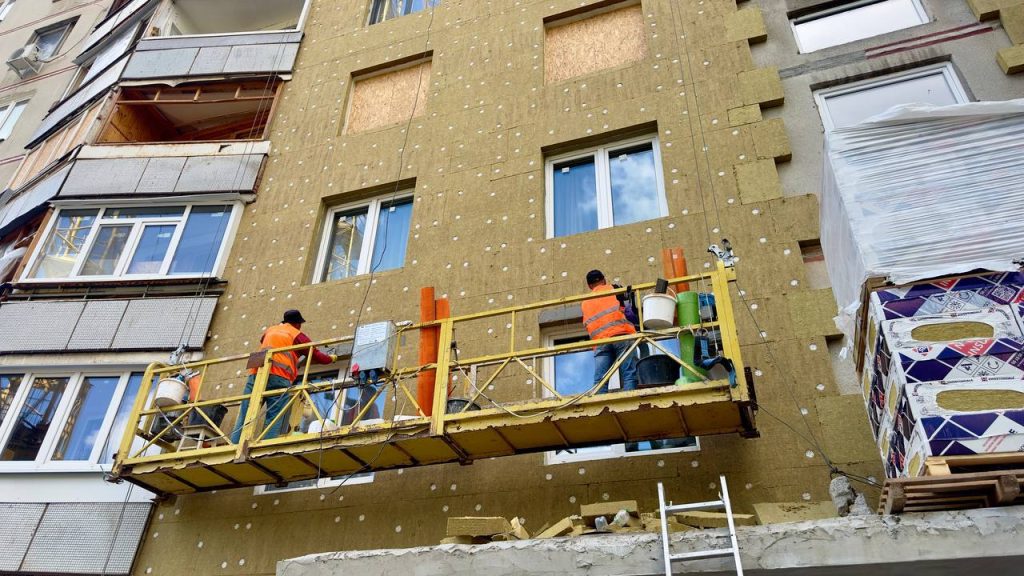 Відновлення будинку на вулиці велозаводській у Харкові