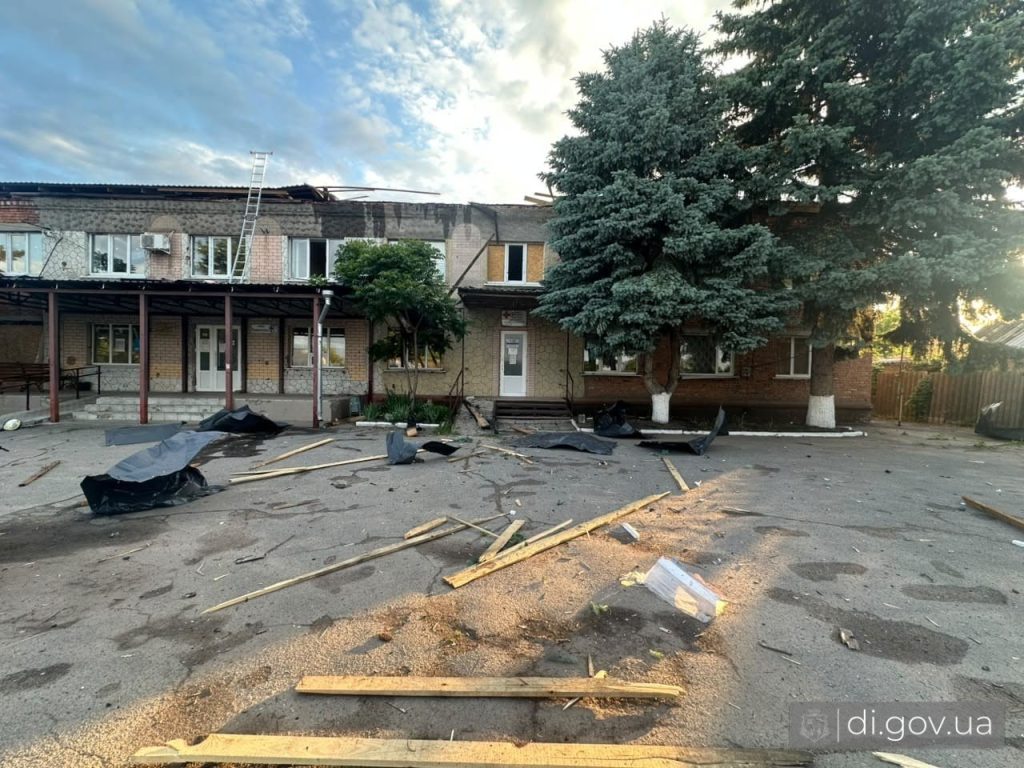 удар по поселку Слатино