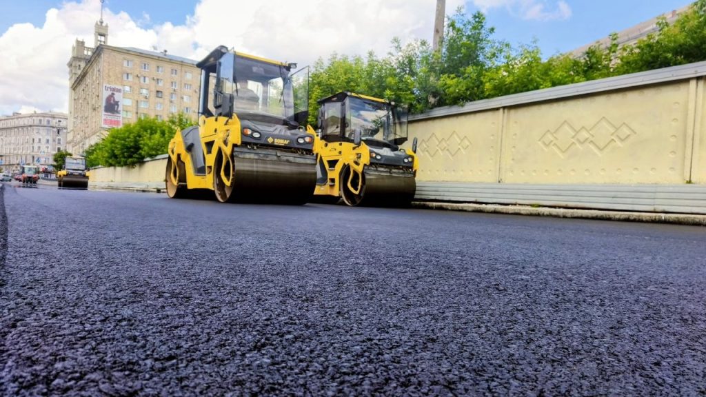 ремонт дороги в Харькове