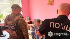 Липовая беременность для военнослужащей: в Харькове задержали врача